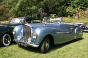 06-Der-seltene-Bentley-Abbott-of-Farnham-vom-Fabrice-aus-dem-Elsass